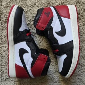 Air Jordan 1 Retro OG High Black Toe Reimagined Brand New Sz 8.5